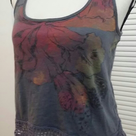 🌈 3/$10 SALE Crochet Open Back Crop Top - Picture 3 of 8